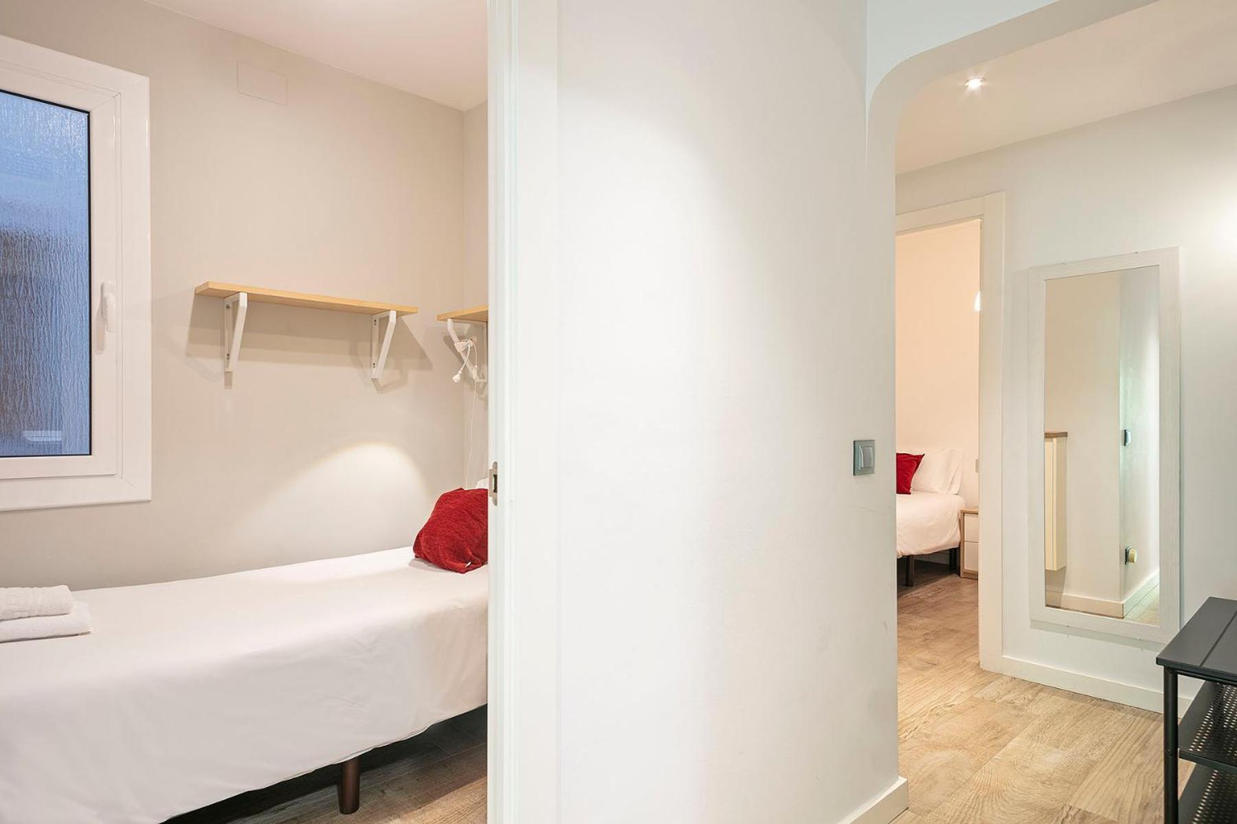 Habitat Pau Apartment Barcelona